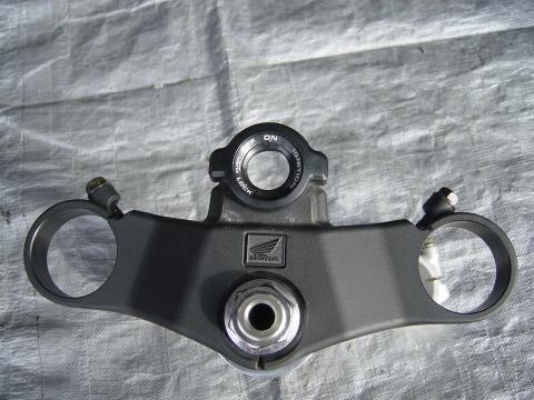 01 Honda Cbr 929 Rr Triple Tree