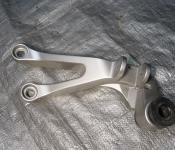 00-02 Kawasaki ZX6R / 05-08 ZZR600 Passenger Rearset - Right