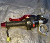 05-06 Suzuki GSXR 1000 Left Clipon and Controls