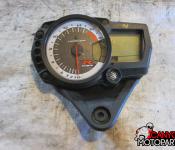 08-09 Suzuki GSXR 600 750 Gauge Cluster (23,361 miles)