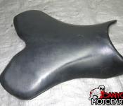 04-06 Yamaha R1 Front Seat 