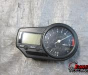 98-01 Yamaha R1 Gauge Cluster 