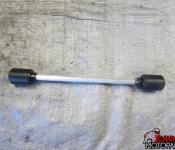 06-11 Kawasaki ZX14 Front Axle Slider