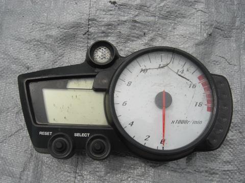03-05 Yamaha R6 / 06-10 R6s Gauge Cluster | Canyon Moto Parts