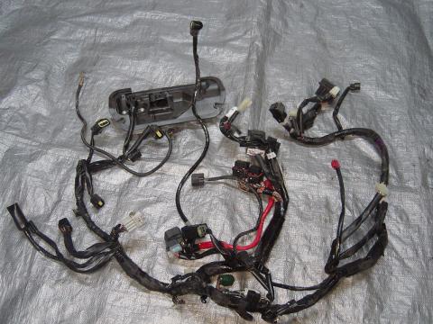 07-08 Yamaha R1 Wire Harness and Sensors | Canyon Moto Parts