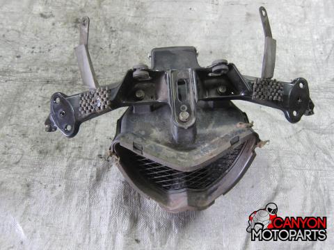 04-05 Kawasaki ZX10R Fairing Stay and Ram Air Intake | Canyon Moto