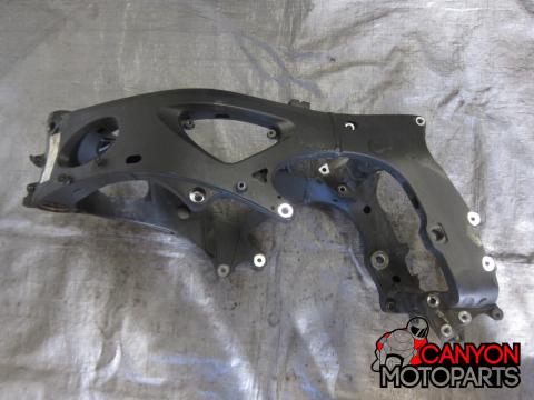 03-05 Yamaha R6 / 06-10 R6s Clean Title Frame | Canyon Moto Parts