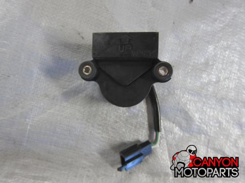 thumbnail image 2 of MAP Intake Pressure Sensor For Honda CBR600RR, CBR900RR, 954RR, 929RR, CBR600F4 – Replaces 079800-5710, 37830-MCF-003 2 of 3