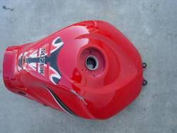 05-06 Suzuki GSXR 1000 Fuel Tank - Red