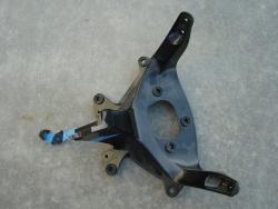 03-05 Yamaha R6 / 06-10 R6s Fairing Stay 