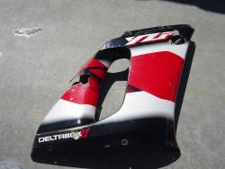 99-02 Yamaha R6 Fairing - Right Mid 