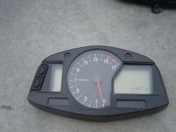 07-08 Honda CBR 600RR Gauge Cluster 