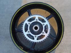 06-07 Yamaha YZF R6 Rear Wheel with Sprocket and Rotor