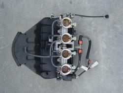 05-06 Kawasaki ZX636 Airbox and Throttle Bodies