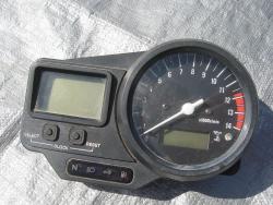 98-01 Yamaha R1 Gauge Cluster 