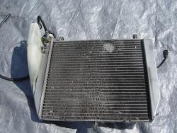 98-01 Yamaha R1 Radiator 