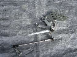 00-01 Honda CBR 929RR Left Rearset and Shifter