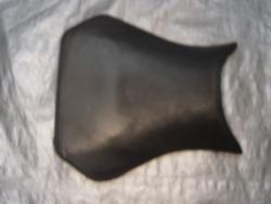 98-01 Yamaha R1 Front Seat 