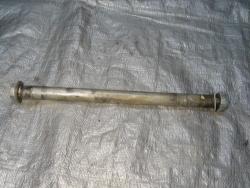01-06 Honda CBR F4i Rear Axle 