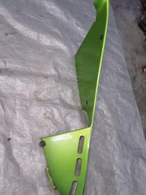 00-05 Kawasaki ZX12 Fairing - Left Inner Cowl