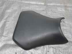 02-03 Yamaha R1 Front Seat 