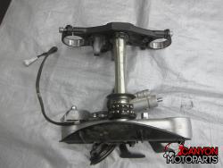 09-14 Yamaha YZF R1 Upper and Lower Triple Tree with Steering Stem 