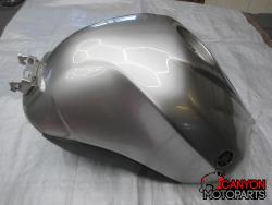03-05 Yamaha R6 / 06-10 R6s Fuel Tank 