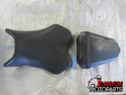 07-08 Yamaha R1 Front and Rear Seats 