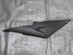 05-06 Honda CBR 600RR Fuel Tank Accent Panel - Right