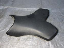 04-06 Yamaha R1 Front Seat 