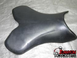 04-06 Yamaha R1 Front Seat 