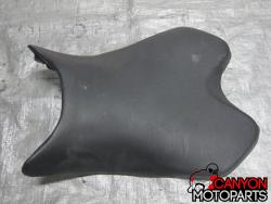 08-14 Yamaha YZF R6 Front Seat 