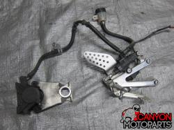 98-01 Yamaha R1 Right Rearset 