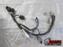 03-05 Yamaha R6 / 06-10 R6s Headlight Wiring Harness | Canyon Moto Parts