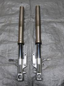 00-05 Kawasaki ZX12 Forks 
