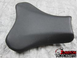 05-06 Suzuki GSXR 1000 Front Seat 