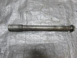 95-96 Honda CBR 600 F3 Front Axle 