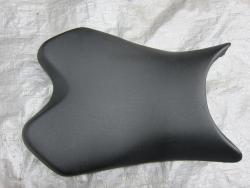 08-14 Yamaha YZF R6 Front Seat 